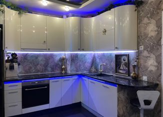 Продаю 2-ком. квартиру, 54 м2, Санкт-Петербург, Морская набережная, 37к5, метро Приморская