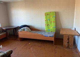 Продаю 1-ком. квартиру, 28 м2, село Каркалай, Школьная улица, 2