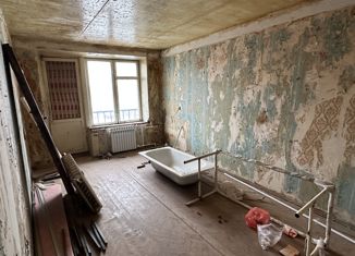 Продается 1-комнатная квартира, 31 м2, Алексин, улица Революции, 7