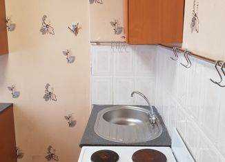 Продаю 3-ком. квартиру, 60 м2, Москва, улица Пестеля, 1, улица Пестеля