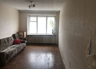 Продается 2-ком. квартира, 47 м2, Реж, улица Металлургов, 5