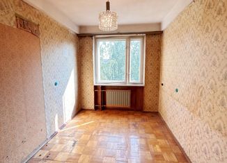 Продаю 3-ком. квартиру, 58 м2, Санкт-Петербург, улица Сантьяго-де-Куба, 8к2, муниципальный округ Сосновское