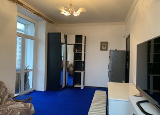 Продаю комнату, 80.4 м2, Санкт-Петербург, улица Маршала Говорова, 17, улица Маршала Говорова