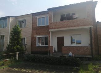 Продам четырехкомнатную квартиру, 158 м2, поселок городского типа Инской, Чистопольская улица, 5