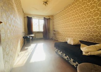 Продам 2-комнатную квартиру, 56.1 м2, Челябинск, улица Академика Макеева, 7, Центральный район