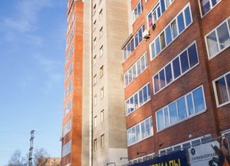 Продается трехкомнатная квартира, 73 м2, Томск, улица Льва Толстого, 38Б