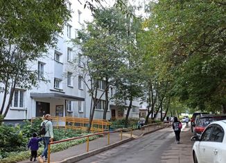 Продается трехкомнатная квартира, 52 м2, Москва, Голубинская улица, 13к1, метро Ясенево