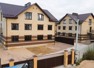 Продается таунхаус, 199.4 м2, деревня Палкино, Центральная улица, 44/2