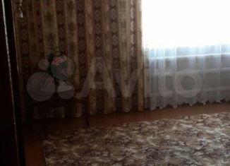 Продаю дом, 199 м2, рабочий посёлок Кантемировка, улица Розы Люксембург, 148