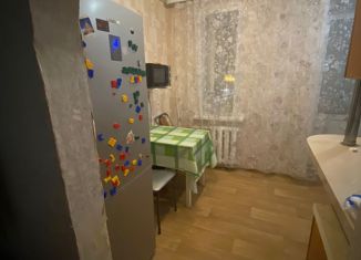 Продаю 1-ком. квартиру, 36 м2, деревня Хохряки, Тепличная улица, 8