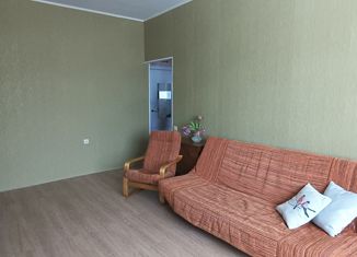 Продам 2-комнатную квартиру, 51.5 м2, Мурманская область, Комсомольская улица, 13