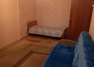 Продаю 2-ком. квартиру, 43.7 м2, Петергоф, Озерковая улица, 25