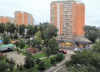 Продам двухкомнатную квартиру, 64 м2, Москва, Рабочая улица, 37, Рабочая улица