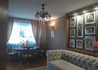 Продам 2-ком. квартиру, 61.1 м2, Кыштым, Дальняя улица, 9