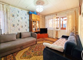 Продаю 1-ком. квартиру, 33 м2, Бор, улица Махалова, 30