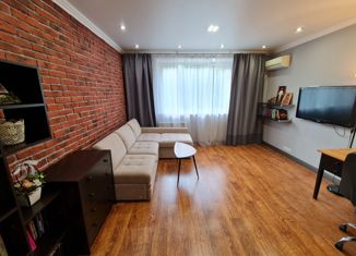 Продажа двухкомнатной квартиры, 52 м2, Москва, Строгинский бульвар, 4к2, метро Строгино