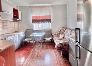 Продажа 1-ком. квартиры, 39 м2, Санкт-Петербург, улица Дмитрия Устинова, 5, метро Рыбацкое