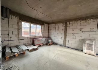 Четырехкомнатная квартира на продажу, 117 м2, Майкоп, улица Патриса Лумумбы, 100