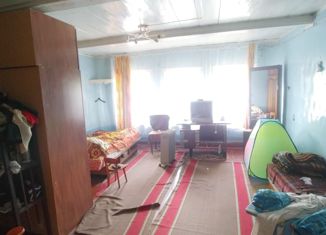 Продажа трехкомнатной квартиры, 50 м2, посёлок Петряевка, Восточная улица, 13