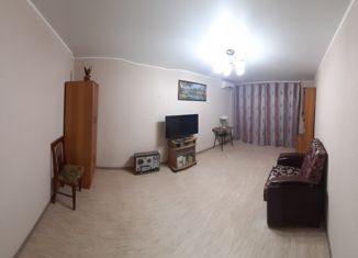 1-комнатная квартира на продажу, 35 м2, село Дмитриевка, Трактовая улица, 28/1
