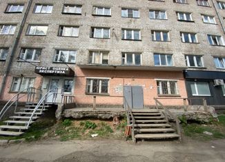 Продаю квартиру студию, 16.6 м2, Ижевск, улица Коммунаров, 351, жилой район Север