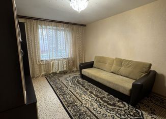 Продажа 1-ком. квартиры, 33 м2, Нефтекамск, улица Декабристов, 11