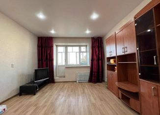 Продам 2-комнатную квартиру, 55 м2, Якутск, улица Маяковского, 102/1, Сайсарский округ