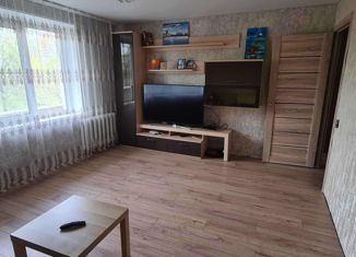 Продается трехкомнатная квартира, 71 м2, Челябинск, улица Коммуны, 69, Центральный район