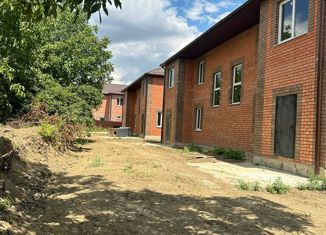 Продаю таунхаус, 120 м2, аул Новая Адыгея, улица Дружбы, 27/1