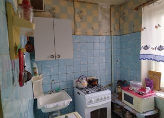 Продажа 3-комнатной квартиры, 53 м2, Волгоград, улица Полухина, 2/2, Советский район