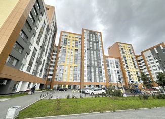 Продам 3-ком. квартиру, 78 м2, Екатеринбург, проспект Академика Сахарова, 45