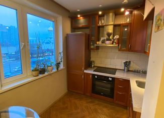 Продаю 1-ком. квартиру, 38 м2, Москва, Мичуринский проспект, 31к4, метро Раменки