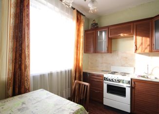 Продам однокомнатную квартиру, 38 м2, Москва, улица Академика Капицы, 34/121, район Коньково