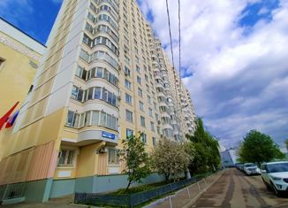 Продается 2-комнатная квартира, 53.3 м2, Москва, улица Кадырова, 4, улица Кадырова