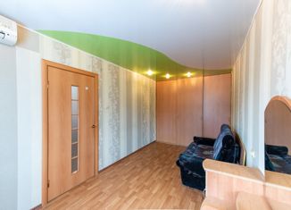 Продаю 3-ком. квартиру, 63.2 м2, село Гаровка-2, Детская улица, 23