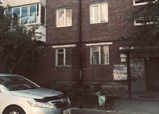 Продам 2-ком. квартиру, 48 м2, Иркутская область, Красногвардейская улица, 16