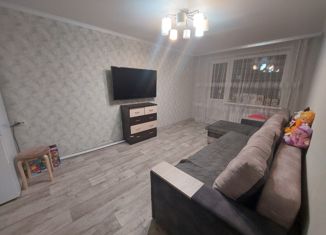 Продаю 2-комнатную квартиру, 42.9 м2, Альметьевск, проспект Габдуллы Тукая, 21