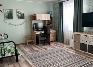 2-комнатная квартира на продажу, 64 м2, Ноябрьск, улица 70 лет Октября, 24