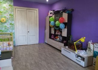 Продаю 2-ком. квартиру, 50 м2, посёлок Садовый, Садовая улица, 34