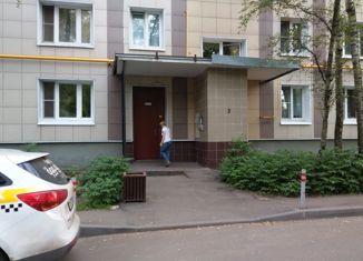 Продам трехкомнатную квартиру, 59.9 м2, Москва, Реутовская улица, 24, Реутовская улица