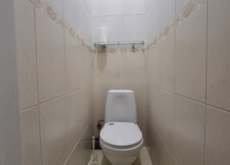 Продам трехкомнатную квартиру, 58 м2, Находка, Комсомольская улица, 1