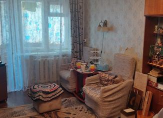 Продается 3-комнатная квартира, 41.2 м2, Нижний Новгород, улица Ульянова, 45Б, улица Ульянова