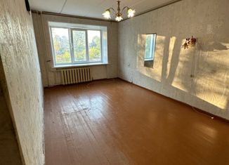 Продается 3-комнатная квартира, 57.3 м2, Глазов, проезд Монтажников, 3