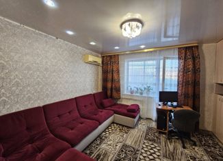 2-комнатная квартира на продажу, 52.6 м2, Кемеровская область, улица Седова, 34