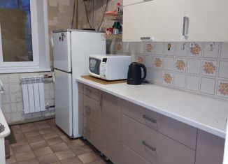 Сдам в аренду трехкомнатную квартиру, 65 м2, Томск, улица Лебедева, 41, Советский район