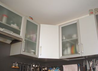 Продам трехкомнатную квартиру, 61 м2, Москва, Симферопольский проезд, 12, Симферопольский проезд