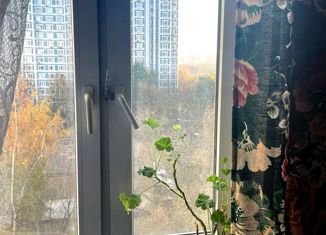 Продажа двухкомнатной квартиры, 50 м2, Москва, улица Раменки, 7к2, улица Раменки