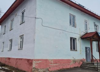 Продам 3-ком. квартиру, 63 м2, Соликамск, улица 3-й Пятилетки, 17