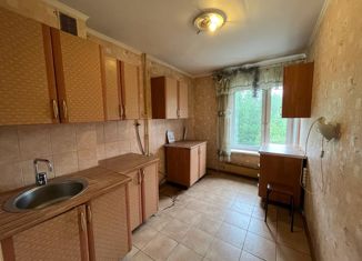 Продажа трехкомнатной квартиры, 60.8 м2, Москва, Ельнинская улица, 15, Ельнинская улица