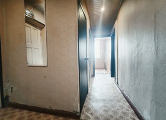 Продаю 3-ком. квартиру, 65 м2, Донской, улица Калинина, 6